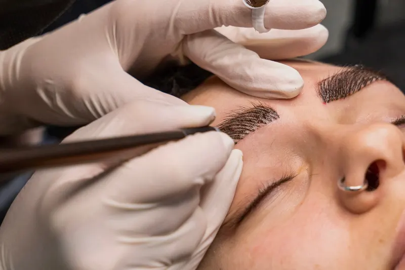 Czy microblading boli? Mówię wprost.